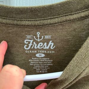 Fresh Clean Tees Mens Crewneck Short-sleeved Tee, Medium
